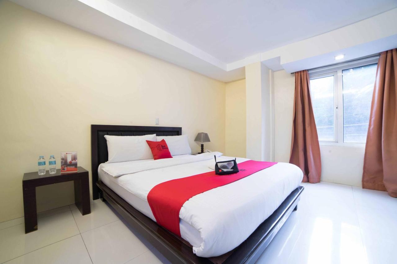 Reddoorz Near Quezon City Circle Exterior photo